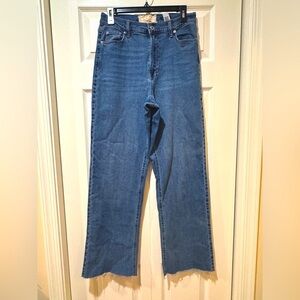 Altar’d State high rise stretch, straight wide leg jeans Raw hem Size 7/28 VGUC